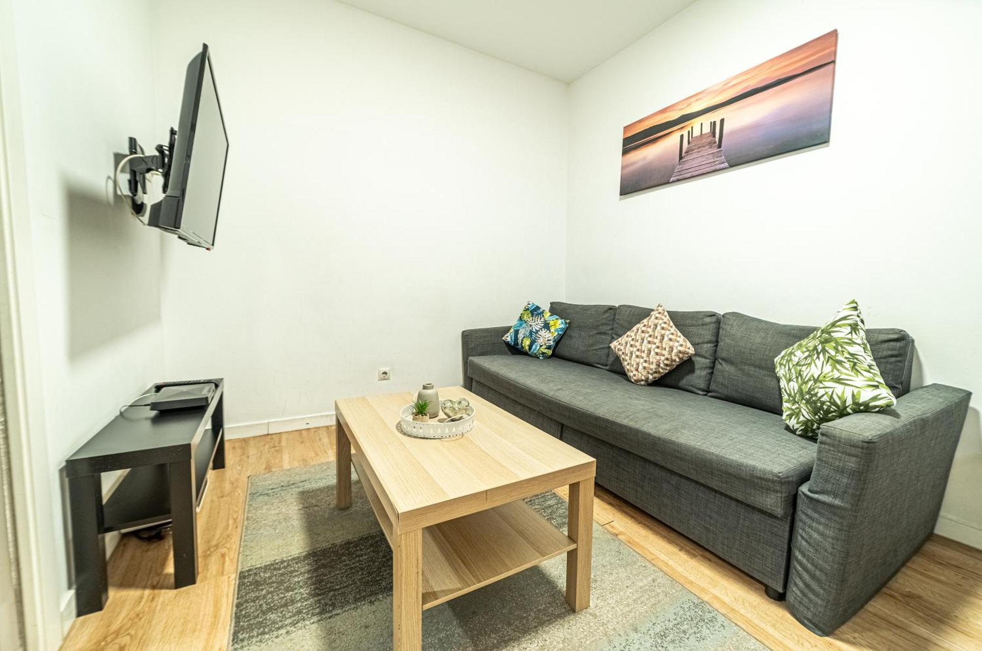 New Flat , Modern , Wifi, 10Min Sol, 5 Reina Sofia Apartment Madrid Ngoại thất bức ảnh