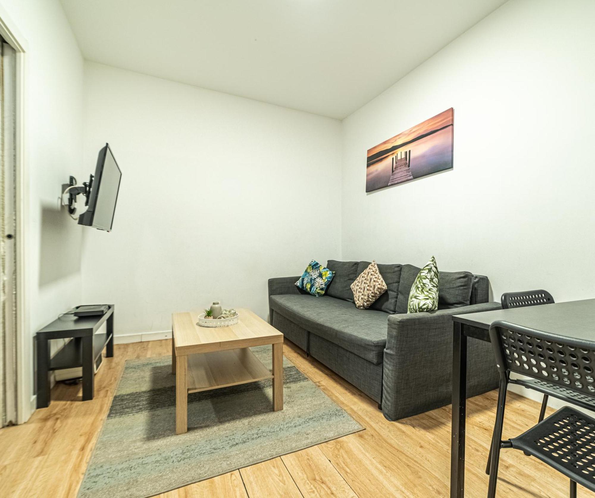 New Flat , Modern , Wifi, 10Min Sol, 5 Reina Sofia Apartment Madrid Ngoại thất bức ảnh