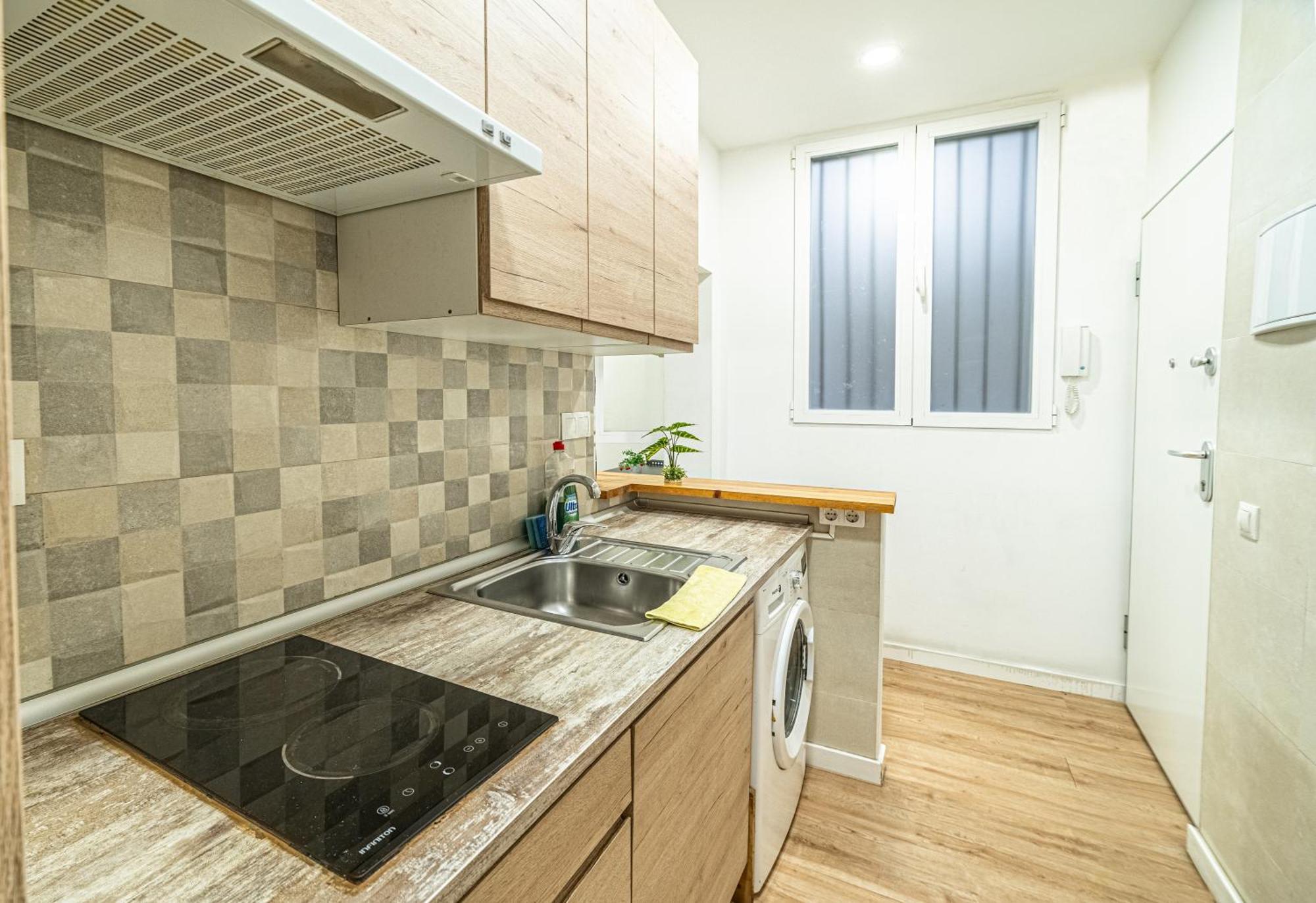 New Flat , Modern , Wifi, 10Min Sol, 5 Reina Sofia Apartment Madrid Ngoại thất bức ảnh